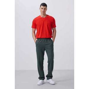 Tommylife Wholesale Textured Surface Standard Fit <b>Elastic</b> <b>Waist</b> Casual Mid <b>Palazzo</b> Men's Trousers 82171 Black - Product Image 5
