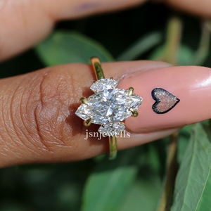 Anillo de compromiso de diamante de corte Marquesa cultivado en laboratorio, certificado IGI de platino, lujoso anillo de regalo con ajuste de 3 piedras para mujer - Product Image 6