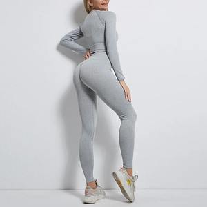 Logo personnalisé 2 pièces soutien-gorge rembourré jupe de tennis en plein air sport serré Yoga veste Fitness Yoga ensemble pour les femmes - Product Image 6