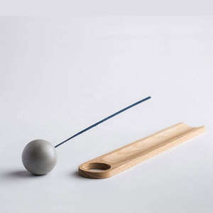Support de brûleur de bâton d'encens en bois avec trou de bâton de boule en métal - Product Image 1
