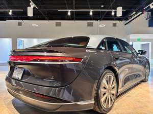 รถไฟฟ้า2023 Lucid Air Dream Edition หรูหราเกียร์อัตโนมัติที่ใช้แล้วเบาะหนังนั่งแบบพาโนรามา R17เข้ม - Product Image 2