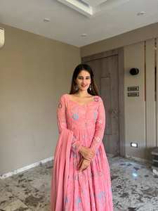 Tenue de fête indienne moderne en organza soie impression numérique travail couture complète filles pour adultes occasions de mariage décontractées - Product Image 4