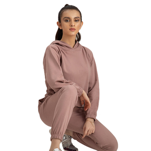 Qualité hiver femmes survêtement ensemble Unique imprimé respirant séchage rapide survêtement grande taille vêtements d'entraînement saison d'hiver - Product Image 1