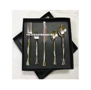 Ensemble de 6 couverts en acier inoxydable au design de luxe Ensemble de 6 couverts en métal poli miroir Ensemble de couverts en vente de gros - Product Image 3