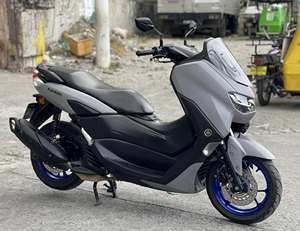Moto d'occasion 2022 Yamaha NMAX 155 cc Factory Editions de qualité disponible à l'achat et livraison immédiate - Product Image 4