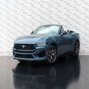 Ford Mustang 3.7L 8 cylindres, propulsion arrière, 4 places, essence, cabriolet automatique - Product Image 1