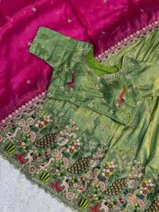 Sari de seda premium de oro puro con blusa y dupatta, bordado para fiesta, sin arrugas, que absorbe la humedad - Product Image 4