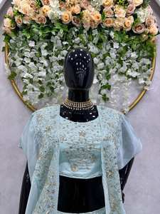 Conjunto Lehenga azul cielo diseñador | Bordado floral con Dupatta | Ropa étnica india para uso nupcial y festivo - Product Image 2