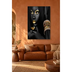 Impression sur toile de femme africaine Fida avec fard à paupières doré et bracelets - Product Image 5
