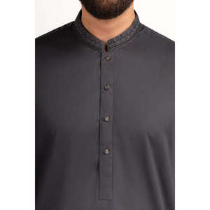 ชุดสูททรงพอดีตัวแบบเรียบง่าย KP-EMB25-005 ชุดเดรสทรงเข้ารูปทันสมัย - Product Image 3