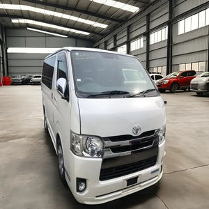 Compre el minibús Toyotaa Hiace de Japón | Capacidad de 14 15 asientos | Ideal para el personal escolar o el transporte del hotel - Product Image 3