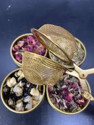 Electric Samovar Kettle with Brass Tea Stainer Metal Construction - Product Image 5