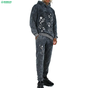 Nouvel ensemble de survêtement de qualité avec logo personnalisé, comprenant un sweat à capuche et un pantalon de survêtement, style streetwear, épais pour l'hiver, effet délavé à la pierre. - Product Image 4