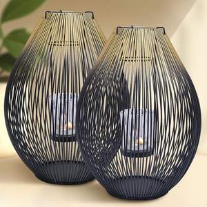 Lanterne en fer élégante conçue pour les maisons contemporaines, offrant un éclairage décoratif avec un attrait moderne et élégant - Product Image 5