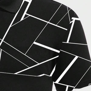 Polo géométrique pour homme sur mesure OEM |   T-shirt d'entraînement sublimé noir et blanc à coupe angulaire, confection sur mesure, usine de vêtements Sialkot - Product Image 5