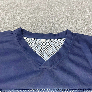 Venta al por mayor de poliéster sublimación impresa camisetas de fútbol americano barato personalizado con cuello en V Jersey de fútbol americano - Product Image 3