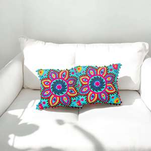 Fundas de Cojín Bordadas con Flores Multicolores Hechas a Mano, 16x16, Decorativas, Lavables, para Sofá o Cama - Product Image 2