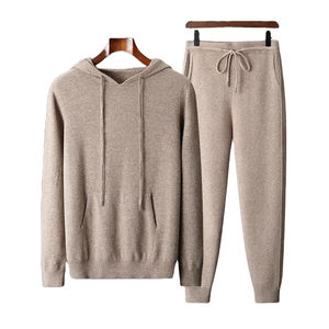 Survêtement d'entraînement de jogging noir personnalisé de haute qualité pour hommes ensemble de sport uni écologique pour la saison d'hiver utiliser taille OEM - Product Image 1