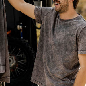 T-shirt homme délavé à l'acide Streetwear Stone Washed Hip Hop 100% coton T shirts Custom Vintage T Shirt - Product Image 6