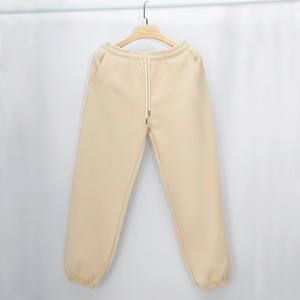 Dernier modèle Survêtement décontracté pour homme Sweat à capuche et jogging Confortable, élégant et parfait pour le sport ou les vêtements de sport à la mode - Product Image 5
