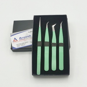 Pince à épiler russe en acier inoxydable verte à 45 degrés d'isolation avec logo personnalisé avec poignée en diamant Design pointu - Product Image 1