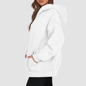 เสื้อมีฮู้ดโอเวอร์ไซส์สำหรับผู้หญิงเสื้อสวมหัวผ้าฟลีซแบบเรียบเสื้อมีฮู้ดสตรีทแวร์เปิดไหล่ตก - Product Image 5