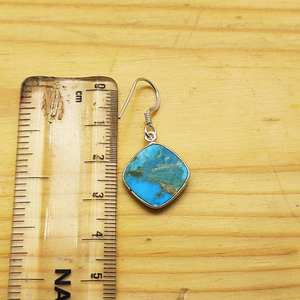 Naturel Mohave Turquoise Coussin Forme Gemme Lunette Boucle D'oreille Fabriqué À La Main En Argent Sterling 925 Boucle D'oreille Vente Chaude En Gros - Product Image 5