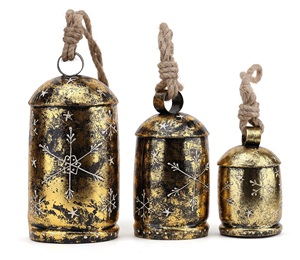 4 campanas navideñas de metal grandes hechas a mano con cuerda, diseño vintage, perfecto para agregar un toque de encanto a la decoración de sus vacaciones - Product Image 4