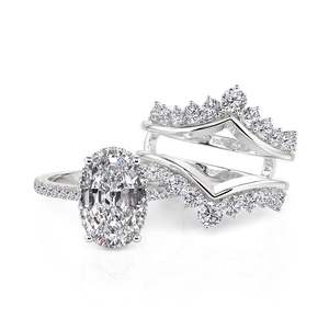 Ensemble de 2 bagues de mariage Jeulia en moissanite, torsadées, serties, ovales, style puzzle - Product Image 3