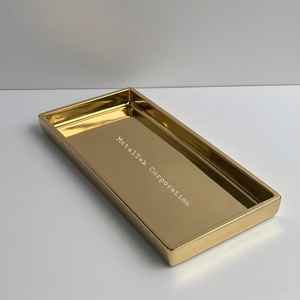 Bandeja de servicio rectangular de acero inoxidable de primera calidad versátil para comedor o decoración Diseño multiusos elegante y duradero para eventos en casa - Product Image 1