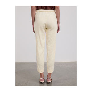 Pantalon femme BGN coupe carotte avec taille élastique, confortable et élégant, modèle S24P284 - Product Image 5