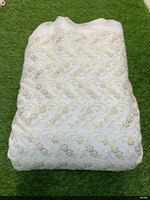 Tissu en dentelle blanche fantaisie de créateur, respirant, avec sequins, technique de tissage, broderie élégante pour mariage/occasion spéciale