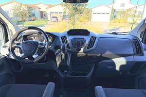 FORD TRANSIT 350 XLT 2019 USADO, Volante a la Izquierda/Derecha - Product Image 4