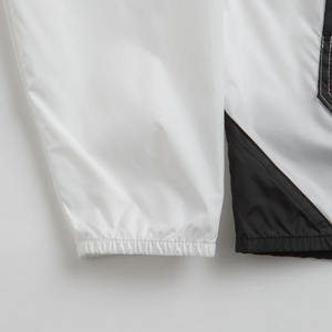 High Quality Men's Winter Windbreaker Jacket Wholesale Custom Coats with Zipper Closure and Knitted Waterproof Processing - Product Image 2