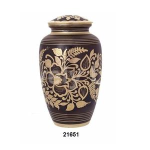 Urnas funerarias de cremación de latón con flor dorada grabada en Metal para cenizas humanas Bolsa de terciopelo gratis - Product Image 1