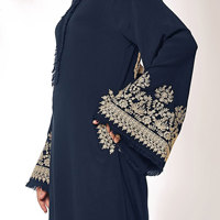 Nouvelle Abaya Musulmane de Haute Qualité – Fabricant Professionnel – Respirante, Manches Longues, Décontractée, Tricot Unie Brodé avec Boutons