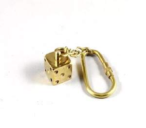 Adiba decoración del hogar latón juguete náutico Ludo dados llavero Industrial fábrica venta Metal llavero con bucle artículo de regalo - Product Image 1