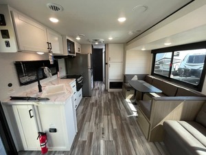 VENDEDOR VERIFICADO DE PRODUCTOS USADOS: Nuevo 2026 J-a-y-c-o J-a-y F-l-i-g-ht Slx 380DQS DISPONIBLE PARA LA VENTA - Product Image 6