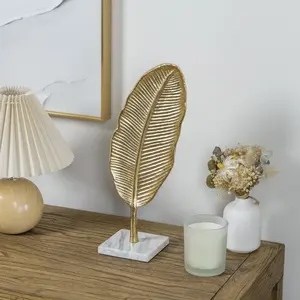 Sculpture en feuille d'or, aluminium, métal, moderne, faite à la main, pop art, écologique, décoration de table, élégant accent d'art pour la maison, pièce d'art pour un anniversaire - Product Image 1