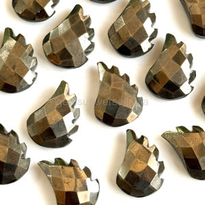 Pyrite naturelle sculptée à la main feuille breloques 11x15mm pyrite perles de pierres précieuses en vrac pour la fabrication de bijoux fournitures par grossiste indien en vrac - Product Image 5