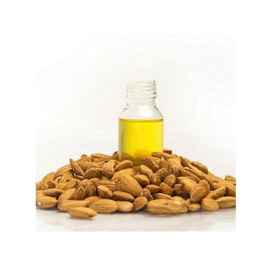 Huile de transporteur d'amande douce en vrac 100% pure et naturelle pressée à froid du fabricant indien pour les soins de la peau - Product Image 4