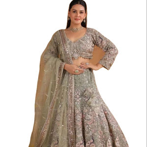 Tissu en Georgette de Soie Douce à Motif Papillon, Broderie et Sequins Multiples, Lehenga Choli Haut de Gamme pour Mariages et Fêtes - Product Image 1