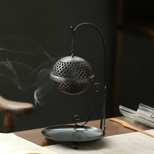 Brûleur d'encens élégant en laiton pour la maison, le bureau, les lieux religieux (église, temple) – Crée une ambiance aromatique – 100 % naturel et durable - Product Image 3