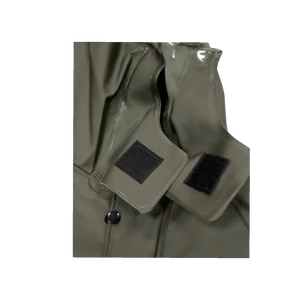 Chaqueta de Pesca Resistente de PVC Verde Militar de 0.45mm con Franjas Reflectantes, Capucha Integrada y Malla Transpirable, la Mejor para Buceo, Impermeable - Product Image 6