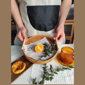 Bandeja de servicio personalizable de alta calidad, cesta decorativa de mimbre tejida a mano con asas, estilo Flor de ratán, hecha en Vietnam - Product Image 6