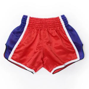 Nouveauté Meilleure vente Faible MOQ Quantité en gros personnalisée Shorts de Muay Thai pour hommes Sublimés 100% polyester Solide Respirant - Product Image 3