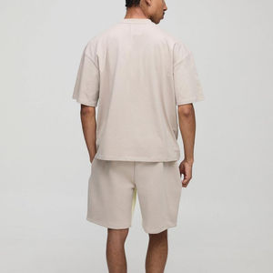 Nouveau design hommes 2 pièces t-shirts et shorts ensembles été vêtements décontractés 100% coton personnalisé brodé logo confortable hommes ensemble court - Product Image 5