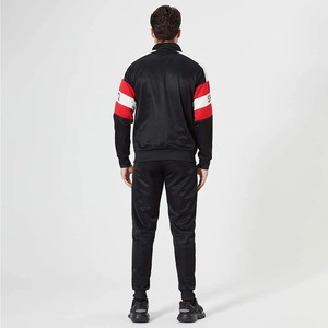 Venta al por mayor 2025 100% poliéster invierno chándales Pakistán tela transpirable antibacteriano secado rápido sus propios diseños OEM - Product Image 4