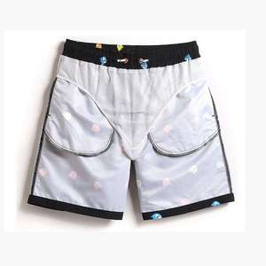 กางเกงขาสั้นโพลีเอสเตอร์สำหรับผู้ชายกางเกงไฮสตรีทแบบตาข่ายระบายอากาศพิมพ์โลโก้ด้วยการระเหิดแบบยืดหยุ่นที่ปิดเอว - Product Image 3