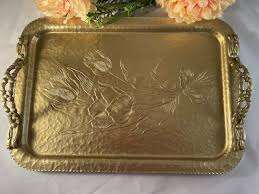 Plateau de service en laiton de conception royale avec logo personnalisé plateau de service tendance pour restaurant à domicile plateau de table indien fabriqué à la main - Product Image 5